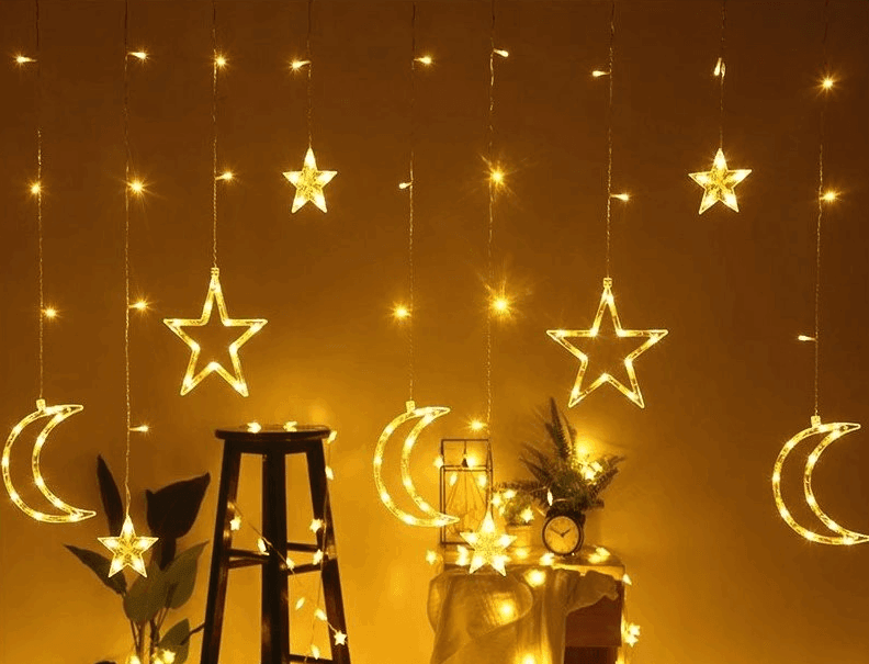 138 LED girlianda užuolaida - varvekliai šiltai baltos spalvos - Piki