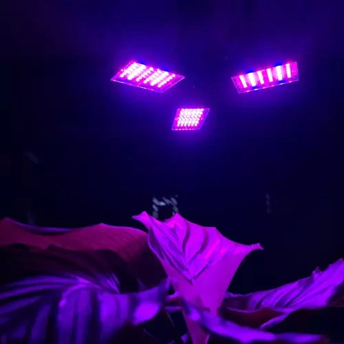 108 LED lempa augalų auginimui E27 cokolis.