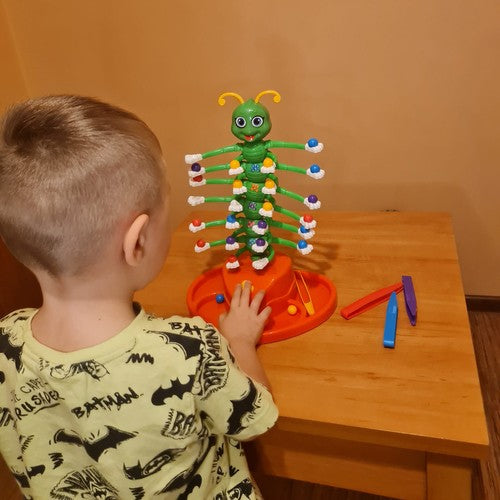 Arkadinis stalo žaidimas „Šokantis šimtakojis“.