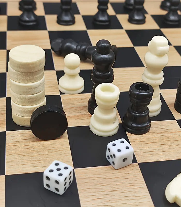 Stalo žaidimų rinkinys 3in1: šachmatai, šaškės, nardai