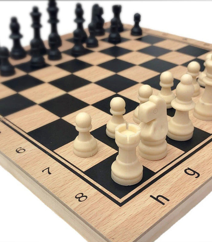 Stalo žaidimų rinkinys 3in1: šachmatai, šaškės, nardai